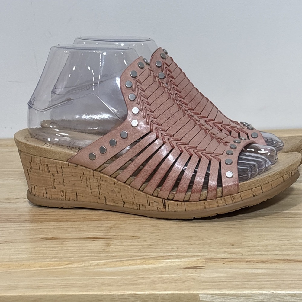 BareTraps Light Pink Silver Studded Strappy Fritsy Cork Wedge Sandals 8 M - Picture 4 of 9